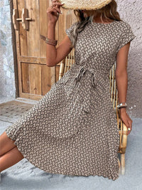 Elegant Print Lace-up Dress Summer Women Round Neck Pleated Medium Long Dress