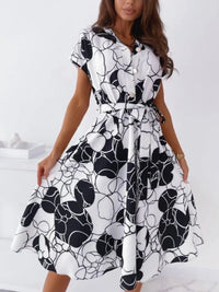 Women's Fashionable Loose Fitting Casual Printed Short Sleeved Shirt with Lapel Dress and Belt