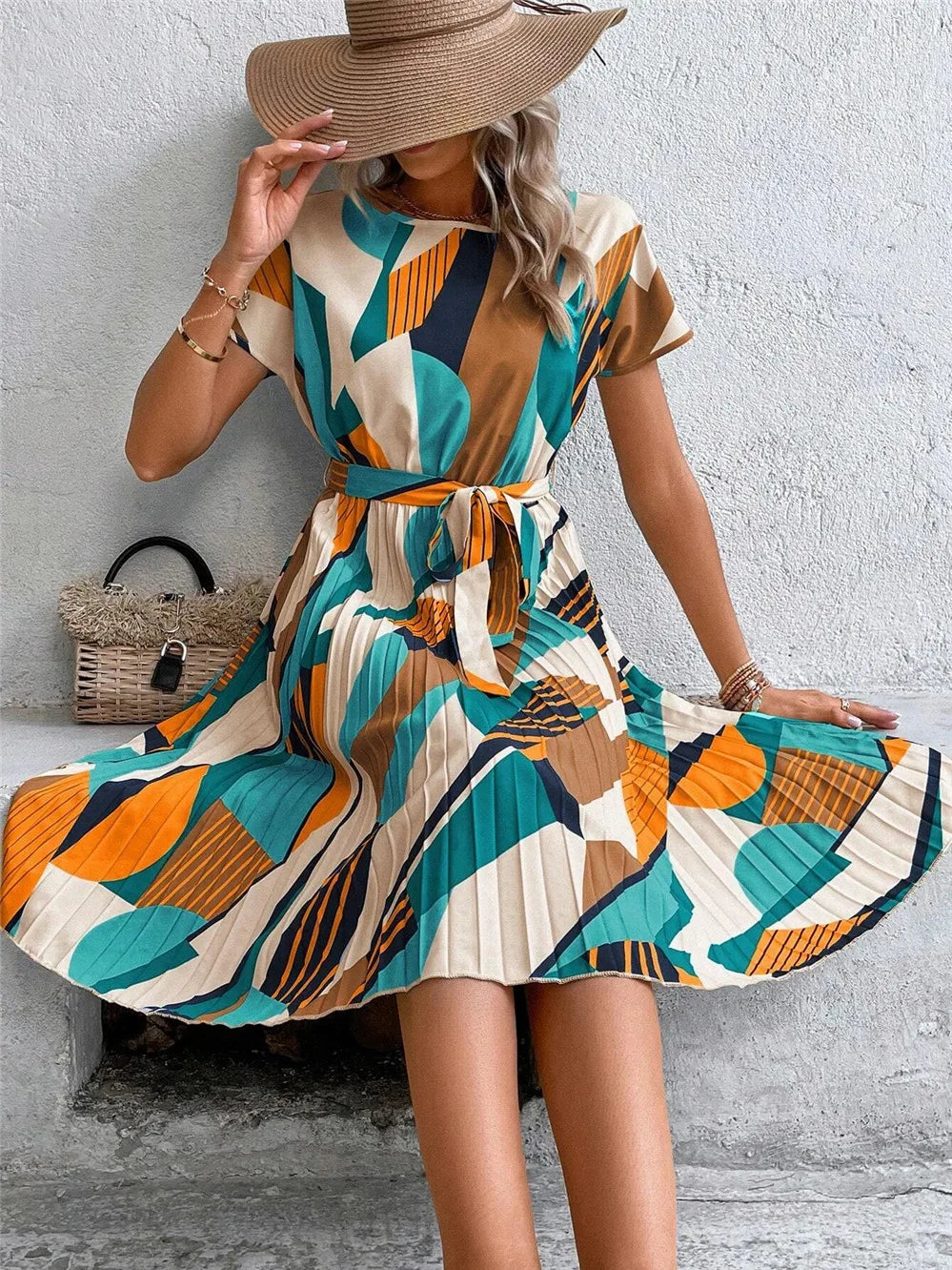 Elegant Print Lace-up Dress Summer Women Round Neck Pleated Medium Long Dress